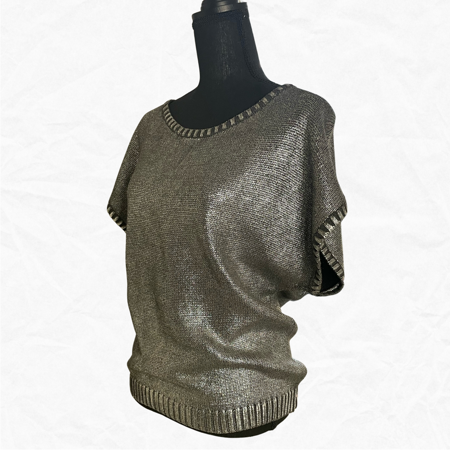 Laundry by SHELLI SEGAL  Short Sleeve Silver Metallic Sweater size M