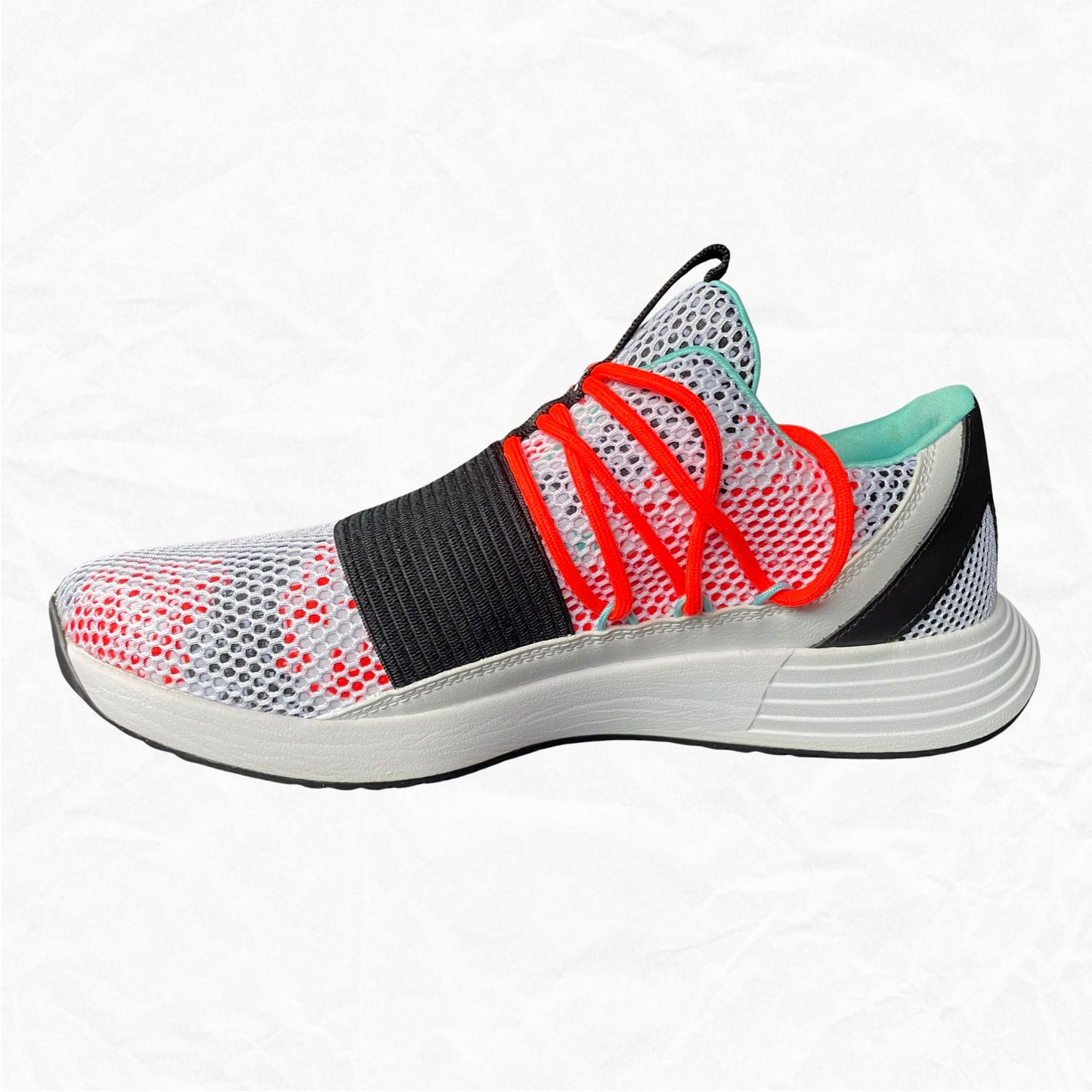 Under Armour BREATHE LACE Sneakers WMNS 8.5