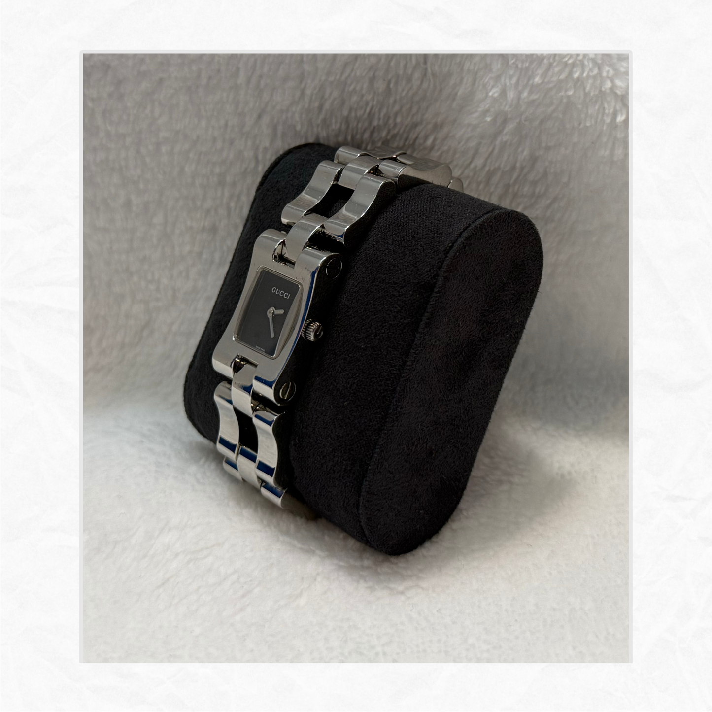 GUCCI 2305L Stainless Steel Vintage Y2K WMNS Watch